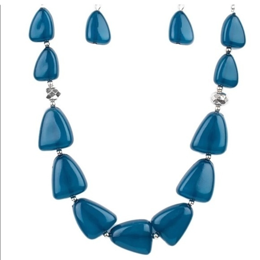 Mykonos Blue Beaded Necklace and Earrings Set BRAND NEW - Picture 3 of 4